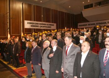 “KÖMÜRDE ÜRETİM DEVRİMİ KURULTAYI” YAPILDI