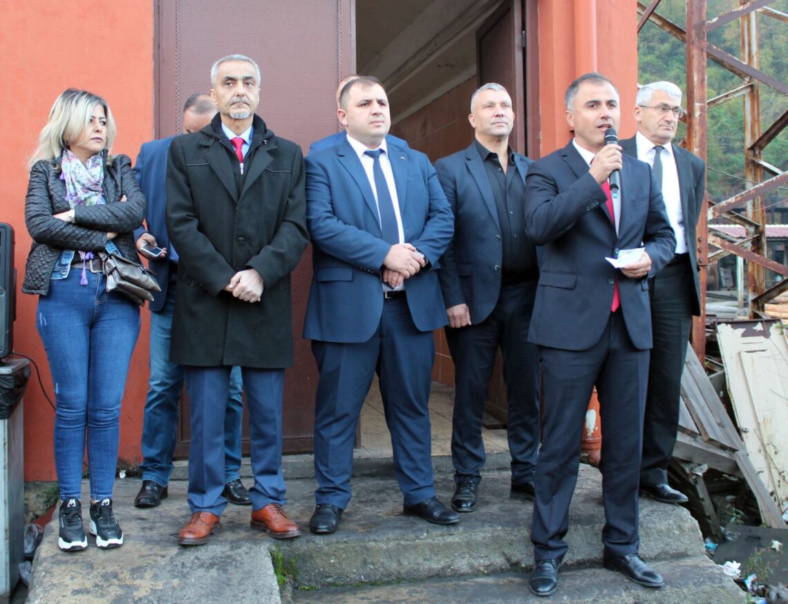 ARMUTÇUK’TA MADENCİYİ ZİYARET