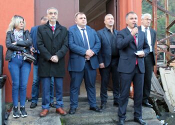 ARMUTÇUK’TA MADENCİYİ ZİYARET