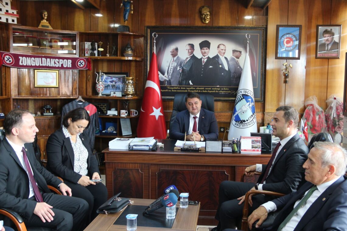CHP’DEN SENDİKAMIZA ZİYARET