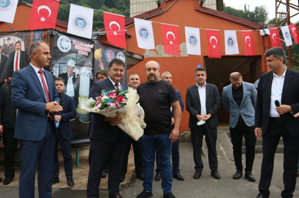 SENDİKAMIZ YÖNETİMİ ARMUTÇUK’TA