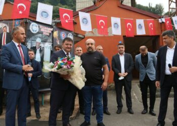 SENDİKAMIZ YÖNETİMİ ARMUTÇUK’TA