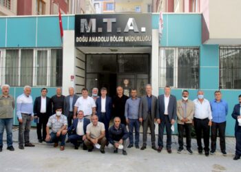 MTA BÖLGE MÜDÜRLÜKLERİNİ ZİYARET