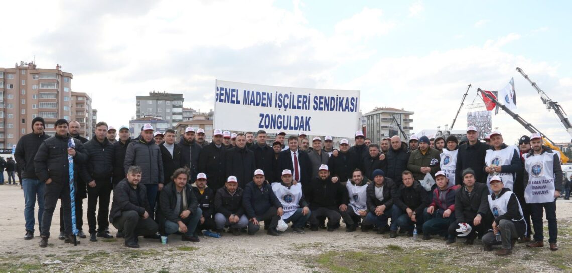 SENDİKAMIZDAN TÜRK METAL’E DESTEK