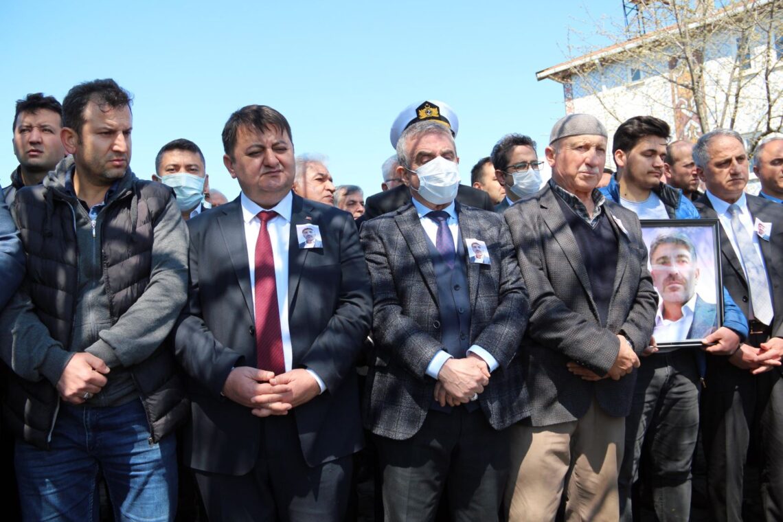 ŞEHİT MADENCİ SON YOLCULUĞUNA UĞURLANDI