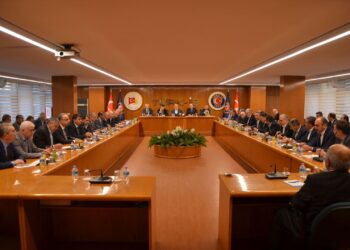 TÜRK-İŞ BAŞKANLAR KURULU TOPLANDI