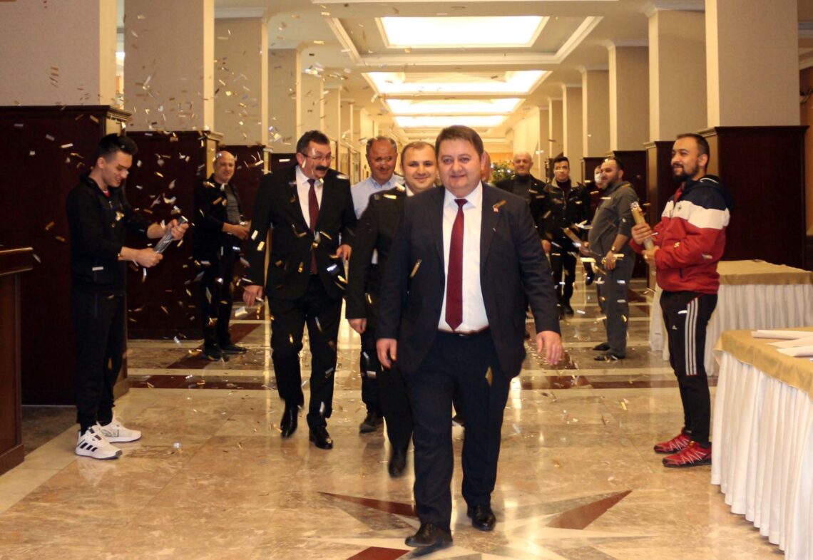 SENDİKAMIZ KARADON ŞUBESİ KİLİMLİ İŞLETMESİ TABAN EĞİTİM SEMİNERİ