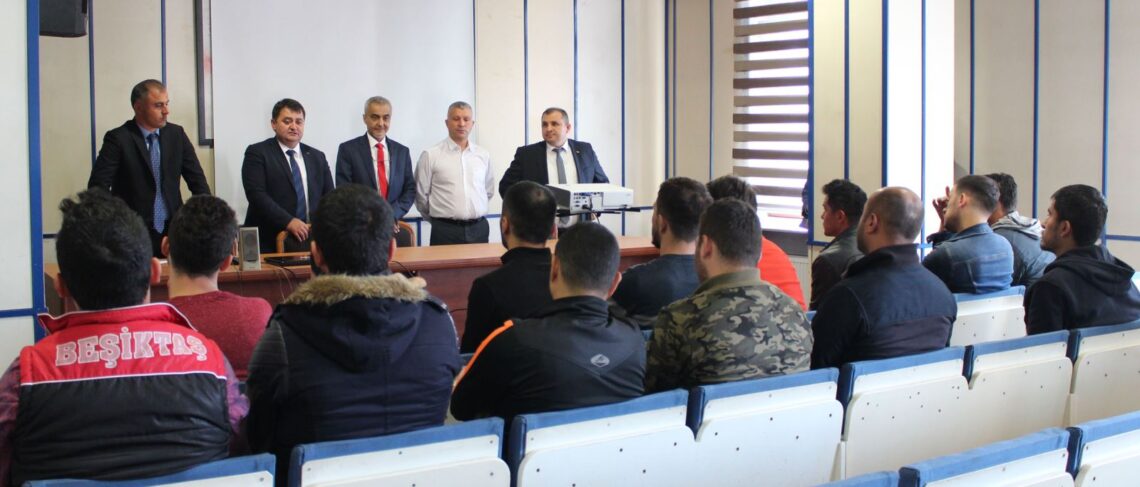 YENİ MADENCİLERE SEMİNER