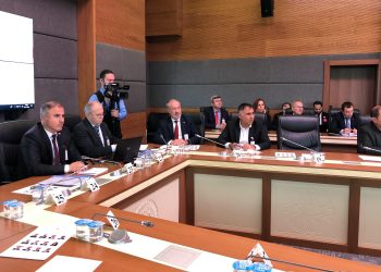 SENDİKAMIZ GENEL BAŞKAN YARDIMCISI MUTLU, TBMM ARAŞTIRMA KOMİSYONUNDA SUNUM YAPTI