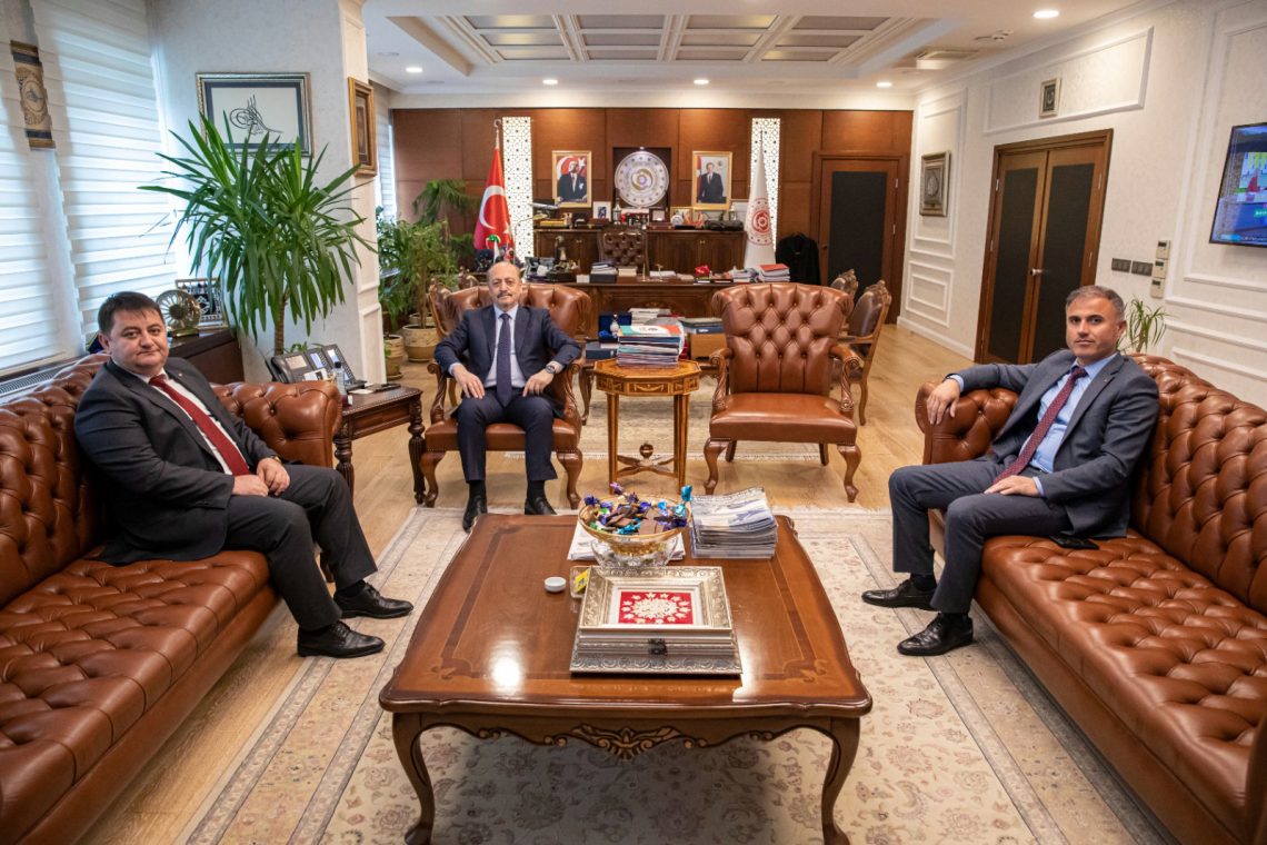 YEŞİL VE MUTLU, BAKAN BİLGİN’İ ZİYARET ETTİ