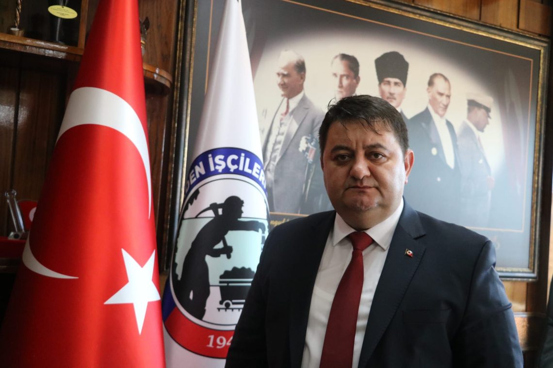 Genel Başkan Yeşil, gazetecilerin sorularını cevaplandırdı