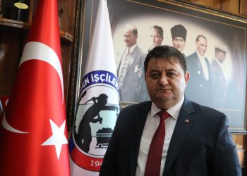 Genel Başkan Yeşil, gazetecilerin sorularını cevaplandırdı