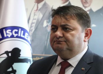 Genel Başkan Yeşil, gazetecilerin sorularını cevaplandırdı