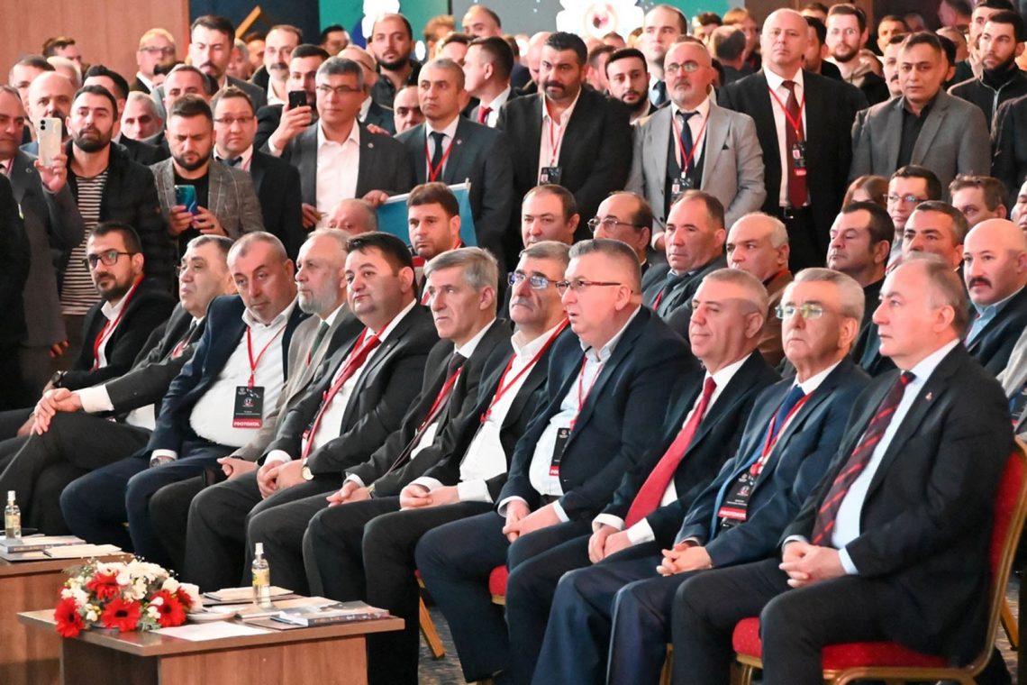 YEŞİL, TÜRK METAL SENDİKASI GENEL KURULU’NA KATILDI