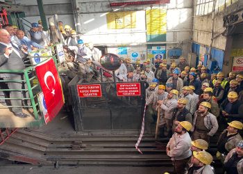 GMİS üyesi işçiler, hükümete seslendi