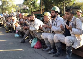 Karadon’da maden şehitleri için dua edildi