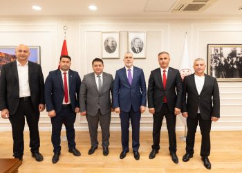 ÇALIŞMA BAKANI IŞIKHAN İLE ÖNEMLİ GÖRÜŞME