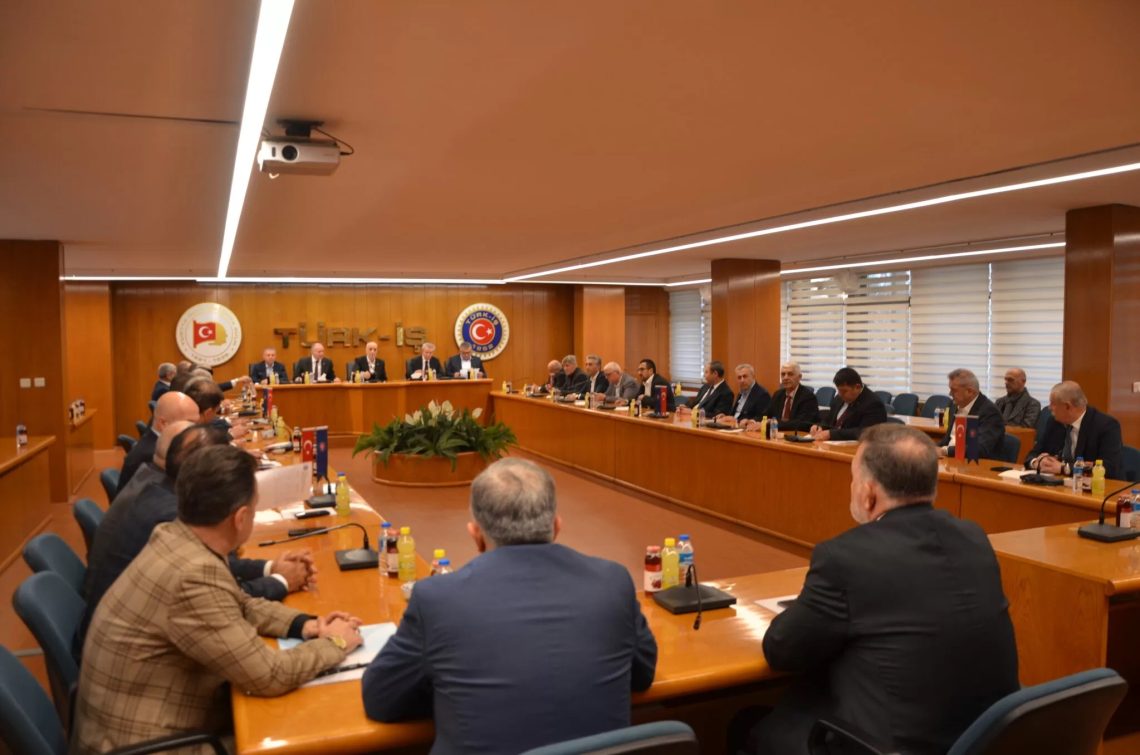 TÜRK-İŞ BAŞKANLAR KURULU TOPLANDI