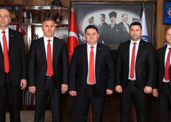 “ÇAYIRHAN MADEN ve ENERJİ İŞÇİLERİNİN YANINDAYIZ”