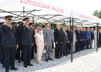 UZUN MEHMET TÖRENLE ANILDI