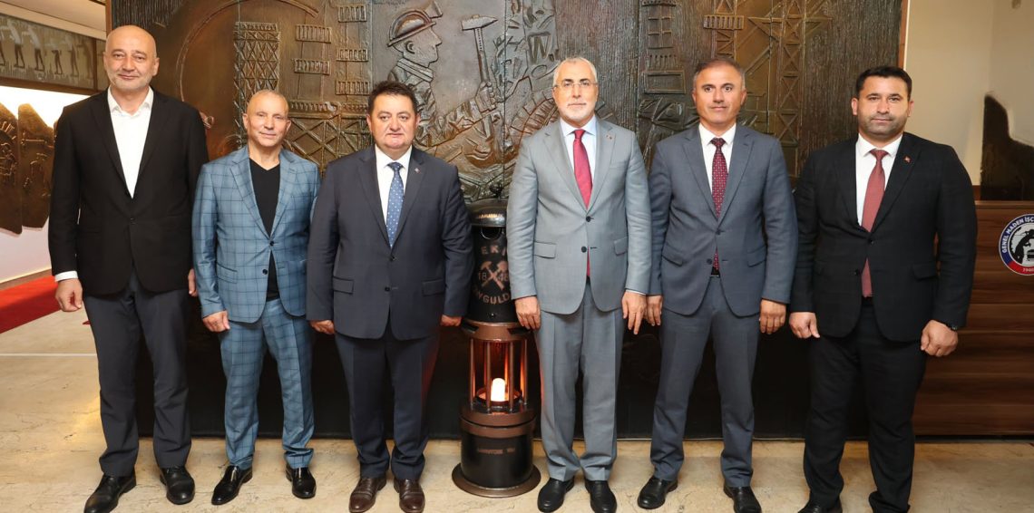 ÇALIŞMA BAKANI IŞIKHAN, SENDİKAMIZI ZİYARET ETTİ