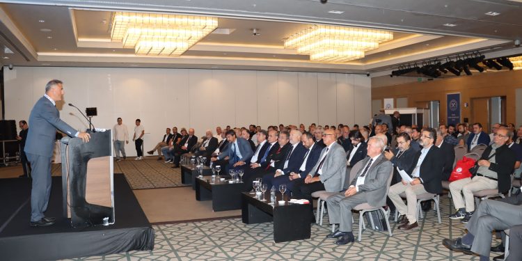 “SANAYİNİN KÖMÜR İHTİYACI YERLİ KAYNAKLARDAN KARŞILANMALIDIR”